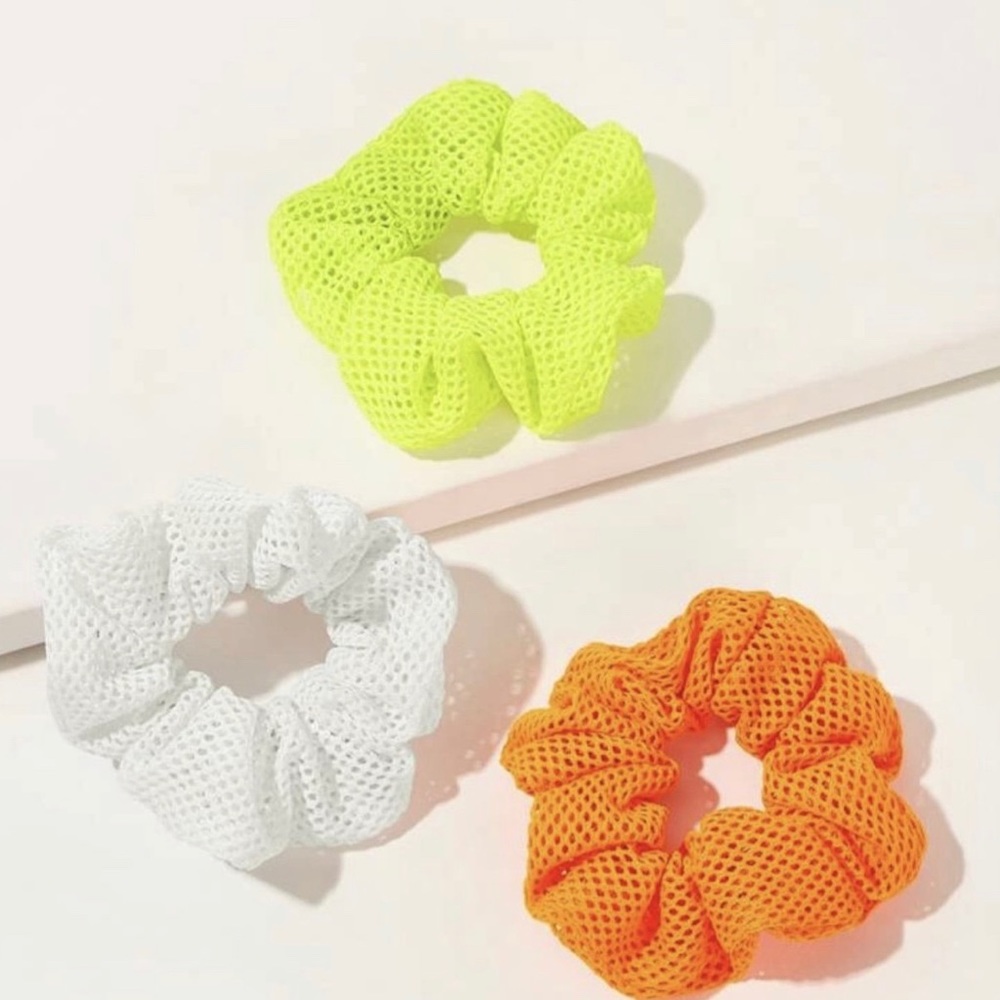 Fishnet Scrunchie